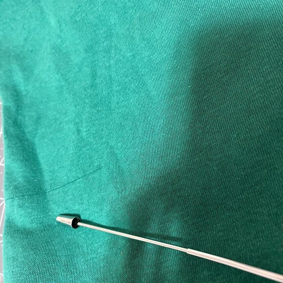 PEANUTS Snoopy Light Up Junior Christmas Sweatshirt Green Small NWOT (Flaw) - Picture 10 of 10